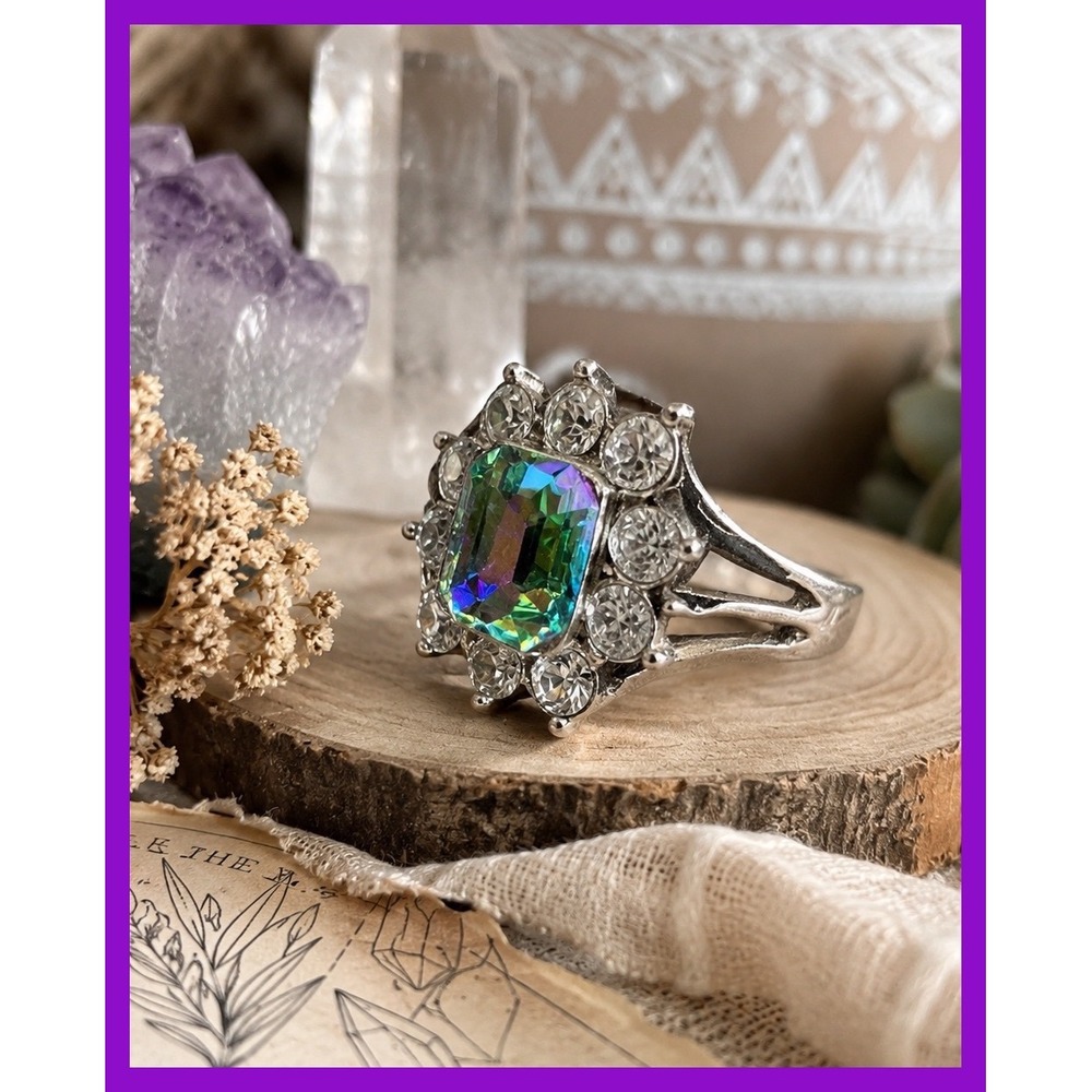 Vintage Aurora Borealis Crystal Cocktail Ring Rainbow Rhinestone Silver Sz 7.25